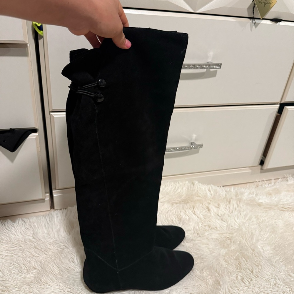 Steve Madden Black Knee-High Women's Boots